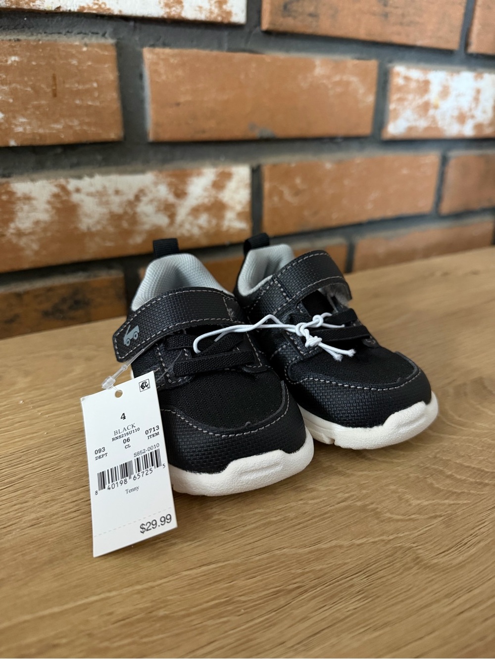 NWT See Kai Run Basics Tenny Toddler Size 4 Black First Walker Sneakers⁠